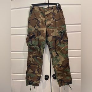Camo pants size medium